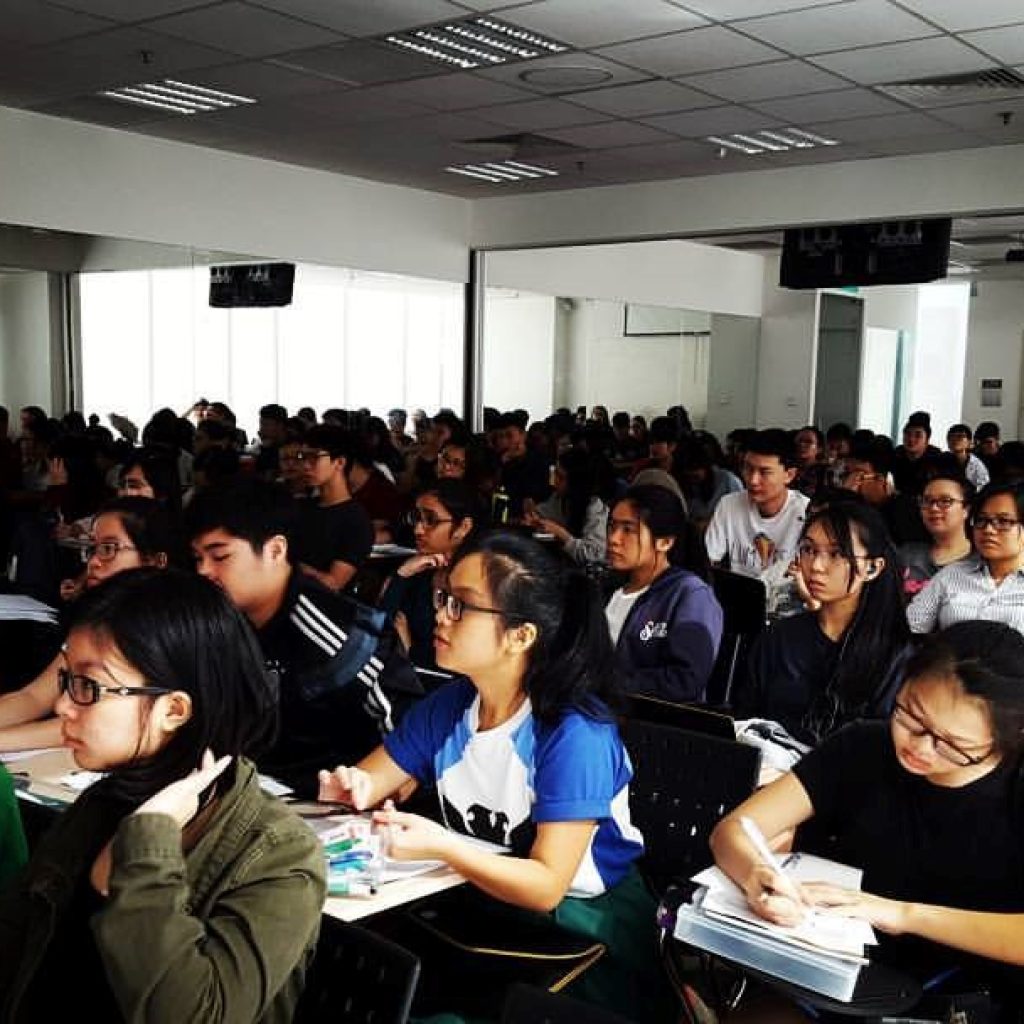 JC Economics tuition classes by Mr Koh