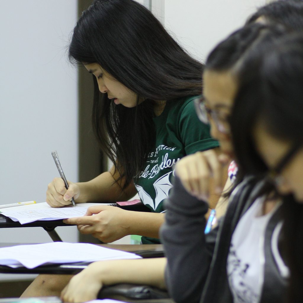 h2 econs tuition